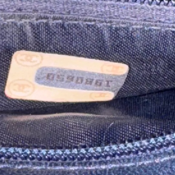 CHANEL CC LAMBSKIN LEATHER MINI FLAP BAG NAVY GHW - Picture 9 of 9